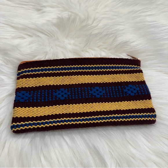 Handmade woven zipper money coin pouch purse or clutch - Picture 8 of 12